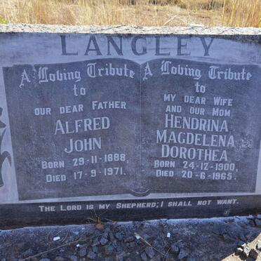 LANGLEY Alfred John 1888-1971 &amp; Hendrina Magdalena Dorothea 1900-1965