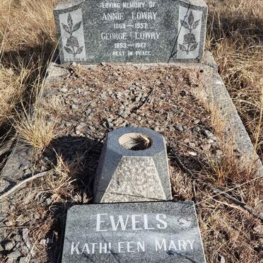 LOWRY George 1853-1922 &amp; Annie 1869-1957 :: EWELS Kathleen Mary 1899-1992