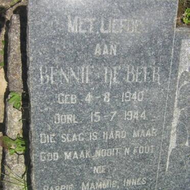 BEER Bennie, de 1940-1944