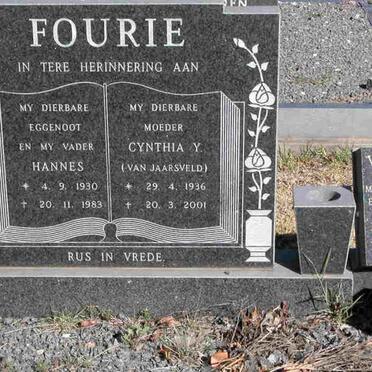 FOURIE Hannes 1930-1983 &amp; Cynthia Y. VAN JAARSVELD 1936-2001 :: JAARSVELD Vettie, van 1938-1994