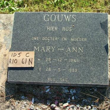 GOUWS Mary-Ann 1945-1989
