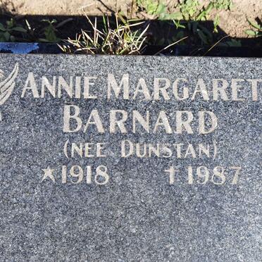 BARNARD Annie Margaret nee DUNSTAN 1918-1987