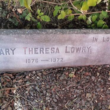 LOWRY Henry Thomas 1862-1937 &amp; Mary Theresa 1876-1972