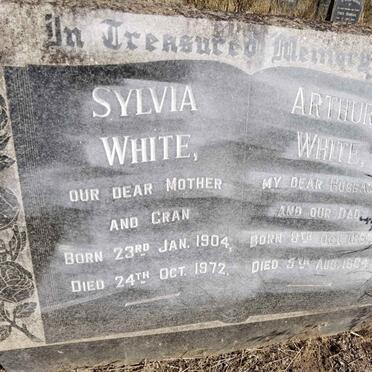 WHITE Arthur 1892-1964 &amp; Sylvia 1904-1972