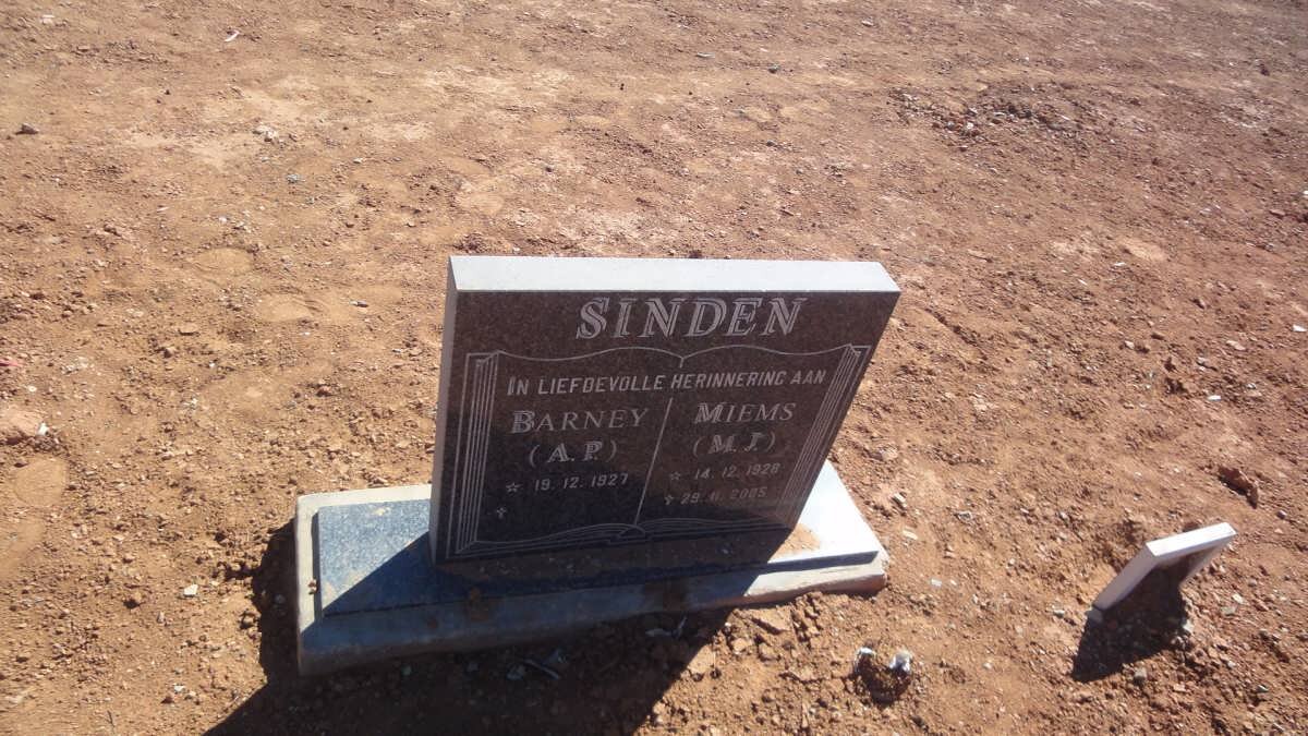 SINDEN A.P. 1927- &amp; M.J. 1928-2005