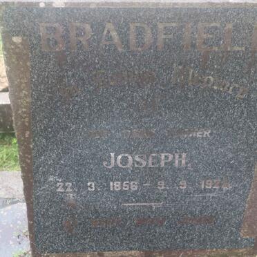 BRADFIELD Joseph 1856-1929 :: BRADFIELD Noreen 1921-1948