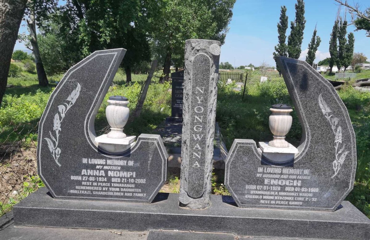 NYONGWANA Enoch 1928-1988 &amp; Anna Nomp 1934-2002