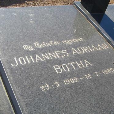 JANSEN Johannes Adriaan Botha 1909-1989 &amp; Blanche HAYWARD 1925-1998