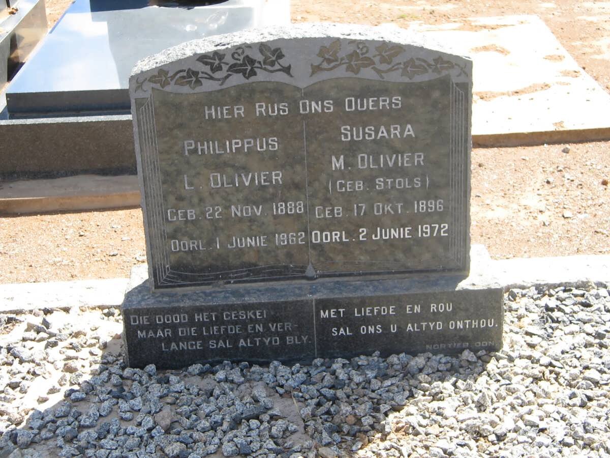 OLIVIER Philippus L. 1888-1962 &amp; Susara M. STOLS 1896-1972