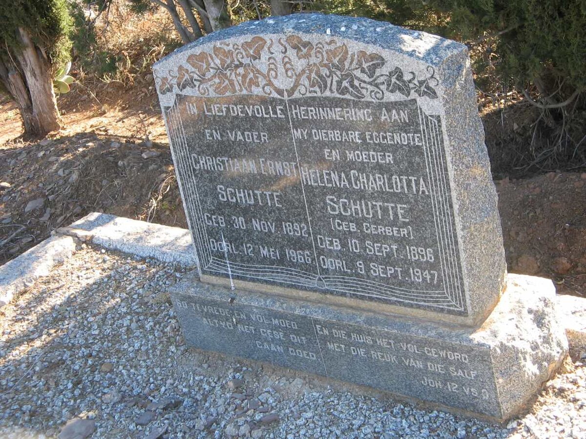 SCHUTTE Christiaan Ernst 1892-1966 &amp; Helena Charlotta GERBER 1896-1947