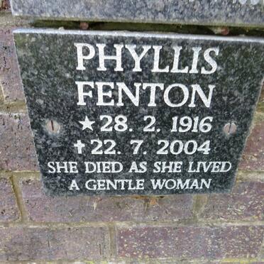 FENTON Phyllis 1916-2004