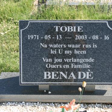 BENADE Tobie 1971-2003