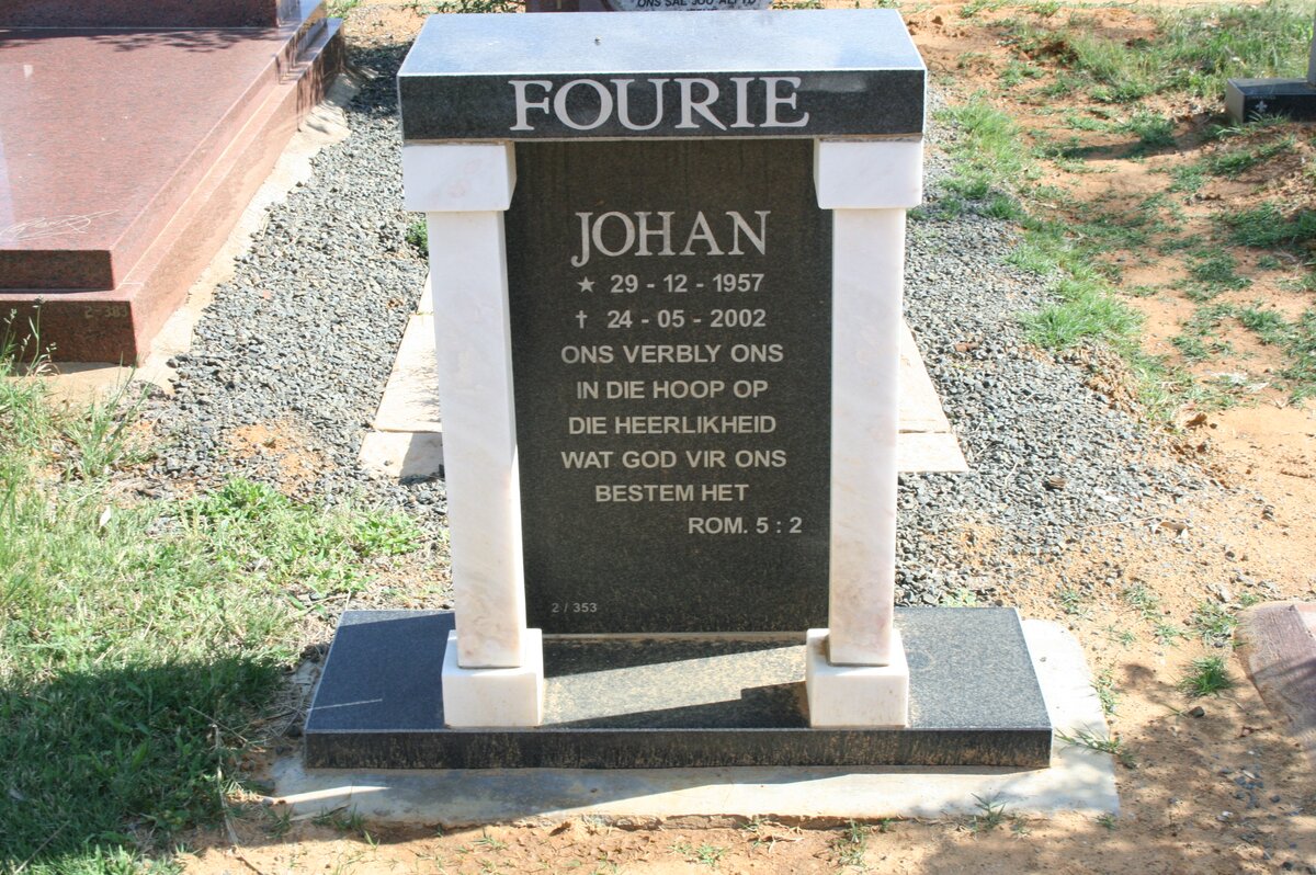 FOURIE Johan 1957-2002