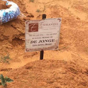 JONGE Lena Levina, de 1958-2018