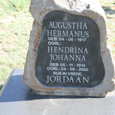 JORDAAN Augustha Hermanus 1917- &amp; Hendrina Johanna 1914-2000