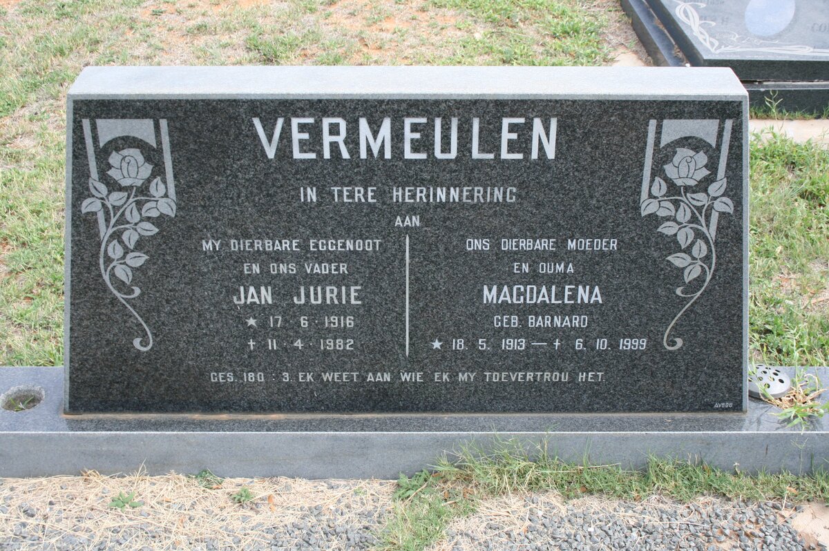 VERMEULEN Jan Jurie 1916-1982 &amp; Magdalena BARNARD 1913-1999
