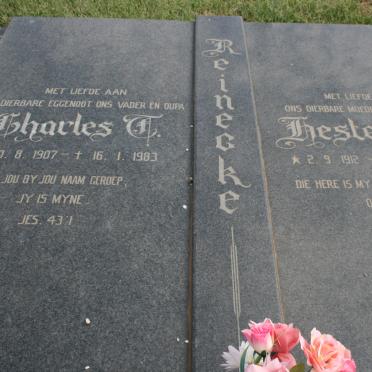 REINECKE Charles C. 1907-1983 &amp; Hester S. 1912-2003