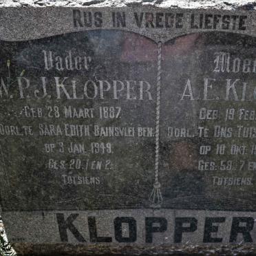 KLOPPER W.P.J. 1887-1949 &amp; A.E. 1888-1975