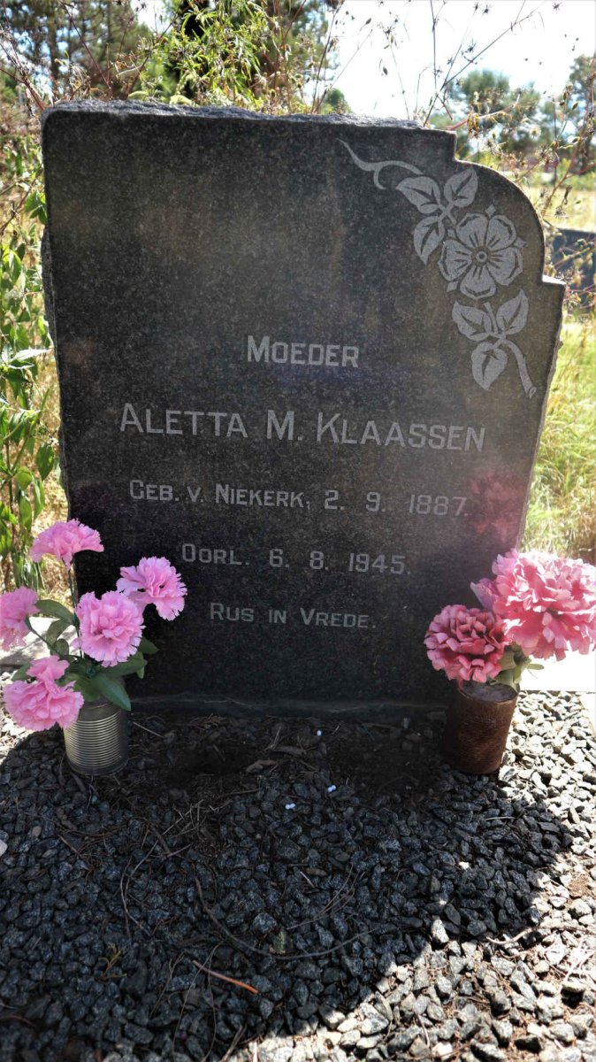 KLAASSEN Aletta M. nee V. NIEKERK 1887-1945