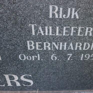 VILLIERS Frances Reitz, de -1947 &amp; Louisa Jacoba Louw -1958 :: DE VILLIERS Rijk Taillefer Bernhardi -1958