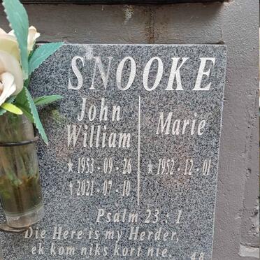 SNOOKE John William 1953-2021 & Marie 1952-