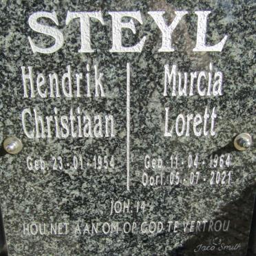 STEYL Hendrik Christiaan 1954- &amp; Murcia Lorett 1964-2021