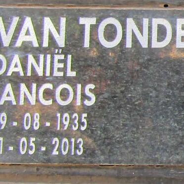 TONDER Daniel Francois, van 1935-2013