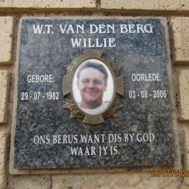 BERG W.T., van den 1982-2006