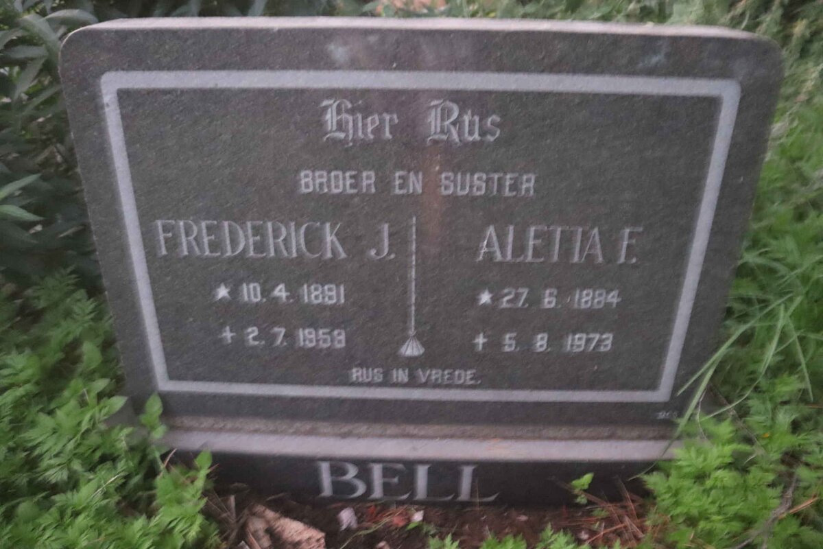 BELL Frederick J. 1891-1959 &amp; Aletta E. 1884-1973