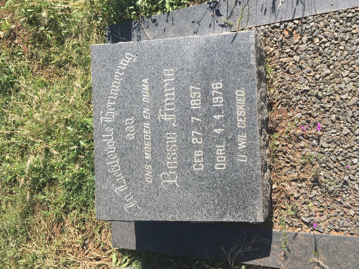 FOURIE Bessie 1897-1976