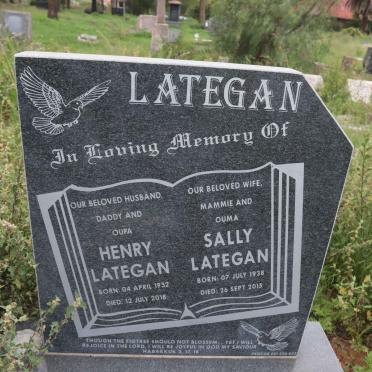 LATEGAN Henry 1932-2018 &amp; Sally 1938-2015