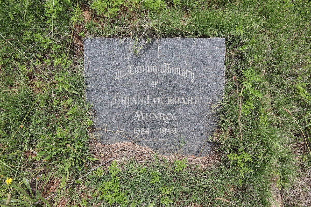 MUNRO Brian Lockhart 1924-1949