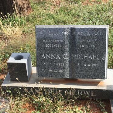MERWE Michael J., van der 1917-  &amp; Anna C. 1923-1976