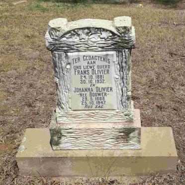 OLIVIER Frans 1881-1932 &amp; Johanna BOUWER 1888-1947