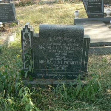 POTGIETER C.C.J. 1882-1946 &amp; M.L. JORDAAN 1880-1949