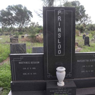 PRINSLOO Marthinus Abraham 1905-1975 &amp; Margaretha Albertha 1911-1991