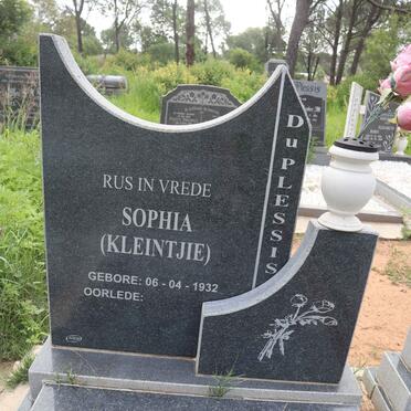 PLESSIS Boetie, du 1932-2013 &amp; Sophia 1932-