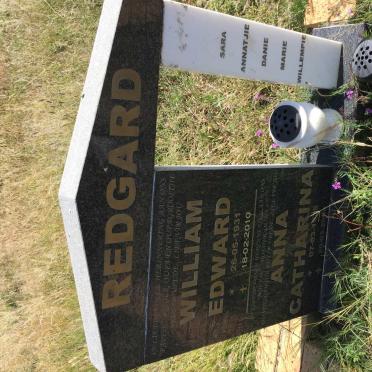 REDGARD William Edward 1931-2010 &amp; Anna Catharina 1935-2006