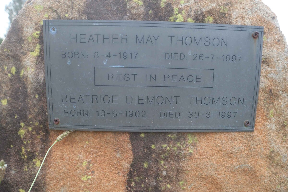 THOMSON Beatrice Diemont 1902-1997 :: THOMSON Heather May 1917-1997