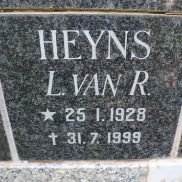 HEYNS L. van R. 1928-1999