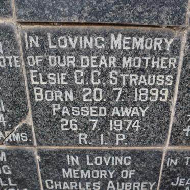 STRAUSS Elsie G.C. 1899-1974
