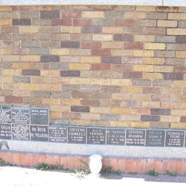 22. Gedenkmuur / Memorial wall _22