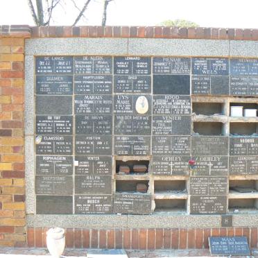 05. Gedenkmuur / Memorial wall _5