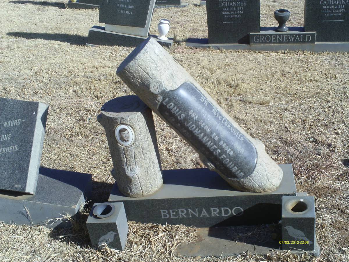 BERNARDO Louis Johannes Fourie 1935-1974