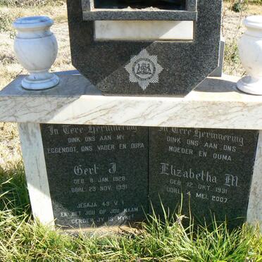 BEZUIDENHOUT Gert J. 1928-1991 &amp; Elizabeth M. 1931-2007