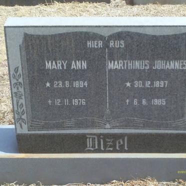 DIZEL Mary Ann 1894-1976 &amp; Marthinus Johannes 1897-1985