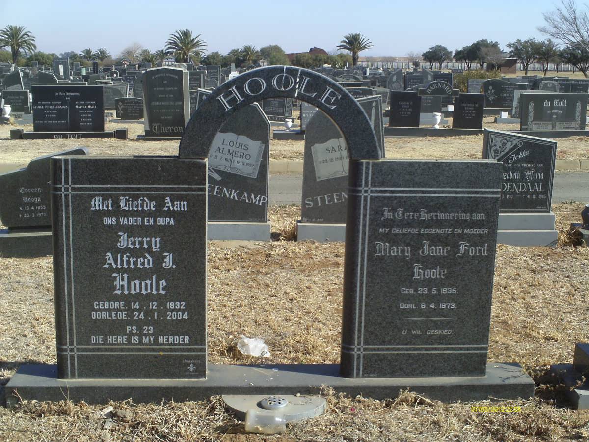 HOOLE Jerry Alfred J. 1932-2004 &amp; Mary Jane Ford 1935-1973