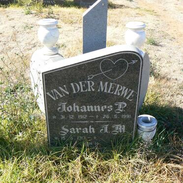 MERWE Johannes P., van der 1912-1991 &amp; Sarah J.M. 191?-