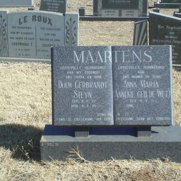 MAARTENS Douw Gerbrandt Steyn 1922-1995 &amp; Anna Maria DE WET 1931-