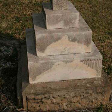 02. Unknown &amp; Illegible Graves